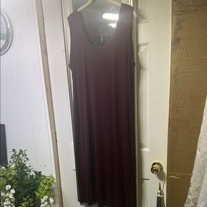 Soma Red Sheath Chemise with Scoop Neck and Sleeveless Design